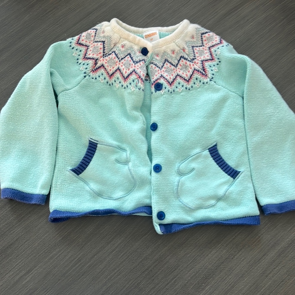 Winter mitten sweater